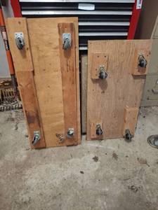 lot 1099 image: (2) Wood Dollys