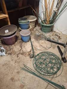 lot 1103 image: Garden Planters and Plant Support Stakes Lot