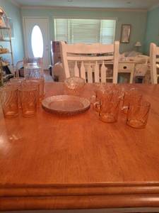 lot 1175 image: Pink Depression Glass Dinnerware Set