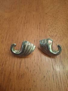 lot 1180 image: Sterling Silver Curved Stud Earrings