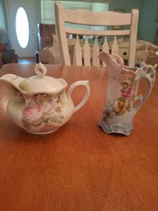 lot 1181 image: 2 RS Porcelain Creamers