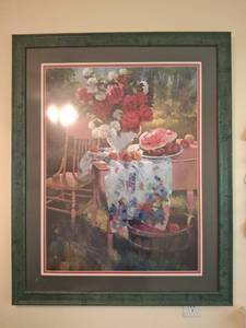 lot 1195 image: Wall Decor Lot - 5 Pieces