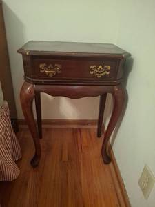 lot 1232 image: Wood Nightstand with Single Drawer