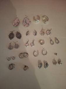 lot 1278 image: Lot of Assorted Earrings - Drop, Dangle and Hoop Styles