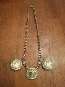 lot 1292 image: Coin Necklace and Earring Set