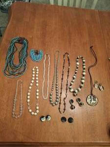lot 1302 image: Jewelry Lot Beaded Necklaces, Earrings