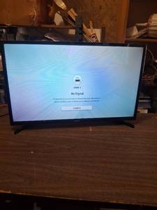 lot 1341 image: Samsung TV