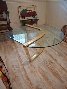 lot 1375 image: Teardrop Glass Top Coffee Table with Metal Base