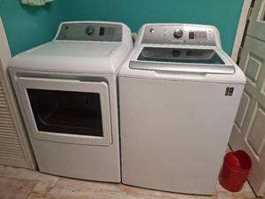 GE Washer and Electric Dryer Set