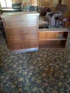 lot 1026 image: 4-Drawer Chest and Shelf Cabinet