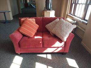 lot 1036 image: Red Loveseat