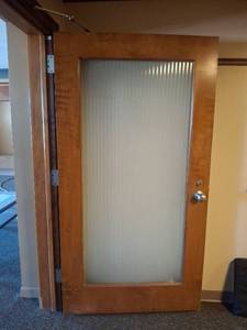 lot 1055 image: 2 Doors with Wavy Glass