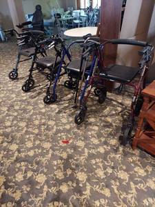lot 1121 image: 4 Walkers with Seats