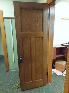lot 1147 image: (2) 3-Panel Interior Door with Hardware - 28 in