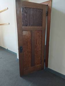 lot 1154 image: (2) Wood Interior Door 3-Panel
