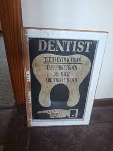 lot 1207 image: Dentist Teeth Extractions Advertising Window