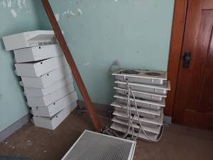 lot 1227 image: 8 Electric Cooktop Two-Burners, some need knobs  burners and 8 range hoods - Upstairs