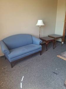 lot 1244 image: Blue Upholstered Loveseat with Lamp and 2 End Tables - Upstairs