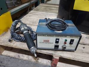 lot 1028 image: ARO Electric Torque Controller Model 47300-1