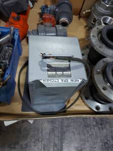lot 1029 image: Luma Electric Equipment Co. Model 60 Electric Portable Etcher