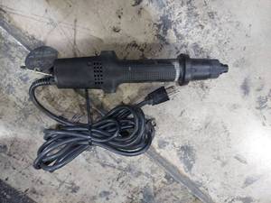 lot 1041 image: AIMCO Electric Screwdriver
