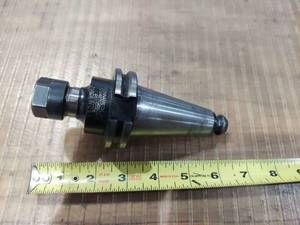 lot 1076 image: Kennametal CV40TG050300 4512CC6 End Mill Holder Tool