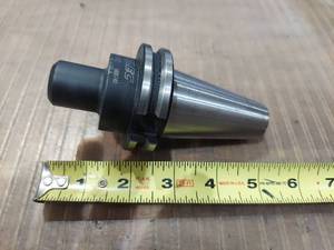 lot 1086 image: Parlec CAT40 End Mill Tool Holder - C40-M10EM2