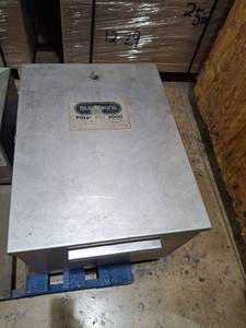 lot 1092 image: Burr King Filter PAK 8000