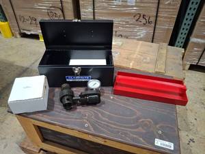 lot 1094 image: Clamprite Spindle Drawbar & Lathe Chuck Force Gages Kit