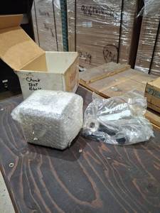 lot 1099 image: Index Chuck Test Block