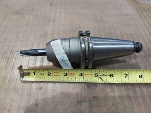 lot 1122 image: End Mill Tool Holder - CAT40 x 12X71 - GZ514311.120071 123675140-