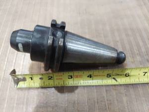 lot 1139 image: Machine Tool Holder