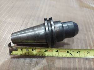 lot 1162 image: Valenite 9-M-0 V40CT-E50 End Mill Tool Holder