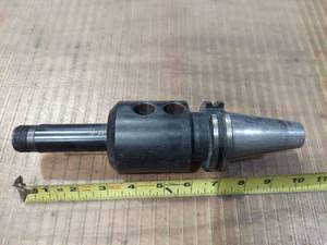 lot 1181 image: CAT40 EM 1X4.000 E 433856 Tool Holder