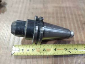 lot 1185 image: Valenite V40CT-E37 Tool Holder