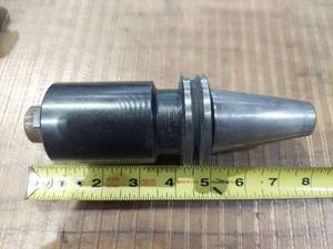 lot 1190 image: Briney V40SM-100-400 X211818 Tool Holder