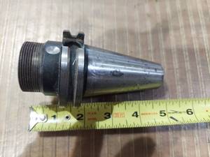 lot 1196 image: Briney V40BR-32-238 Tool Holder X277540