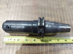lot 1204 image: Valenite 1-M-3 V40CT-E62-500 Tool Holder