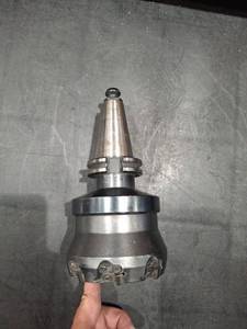 lot 1217 image: Briney V40SM-150-240 Tool Holder with SECO R220.74-04.00-09-8 Indexable Face Mill