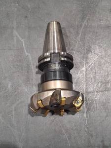 lot 1222 image: Briney V40SM-100-206 Holder with Ingersoll DN6H-30R01 Indexable Face Mill