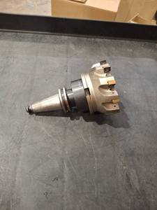 lot 1232 image: CAT40 SEM 1-12X2.406 E Tool Holder with Walter Indexable Face Mill