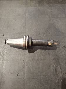 lot 1276 image: Briney V40BR-16-500 Collet Chuck