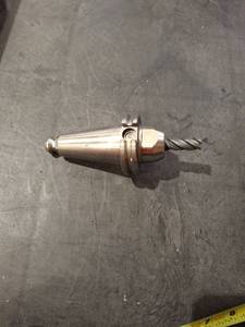 lot 1288 image: Techniks SYIC 22917 12-1.75 CAT40 End Mill Holder with Spiral Flute Bit