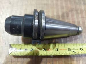 lot 1314 image: Valenite 4-T-9 V40CT-E37 Tool Holder