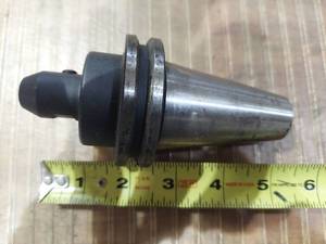 lot 1351 image: Machine Tool Holder - 7636-40 516 to 2.5
