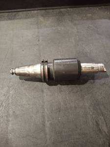 lot 1374 image: Valenite V40CT-E100 Tool Holder With Allied Drill Chamfer 150115-31