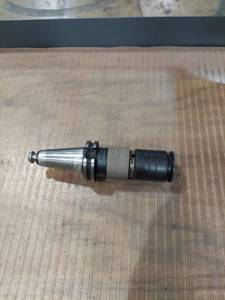 lot 1425 image: Valenite TAP-122-52-40CATC Quick Change Tap Adapter - TAP 32NPT1000 ER 1