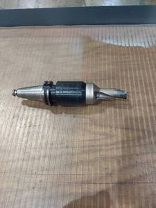 lot 1429 image: Ingersoll Q0294059N6R01 Indexable Drill 1.156 Inch Diameter on Valenite V40CT-E125 Holder