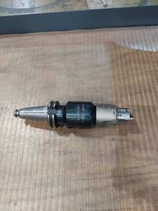 lot 1435 image: Briney V40E-125-425 Tool Holder with Drill Chamfer 150409-4