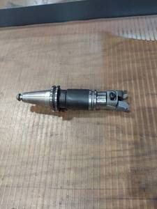 lot 1439 image: Kennametal KM50-RBHT-50 Boring Head with Erickson CV40BKM50354 Holder
